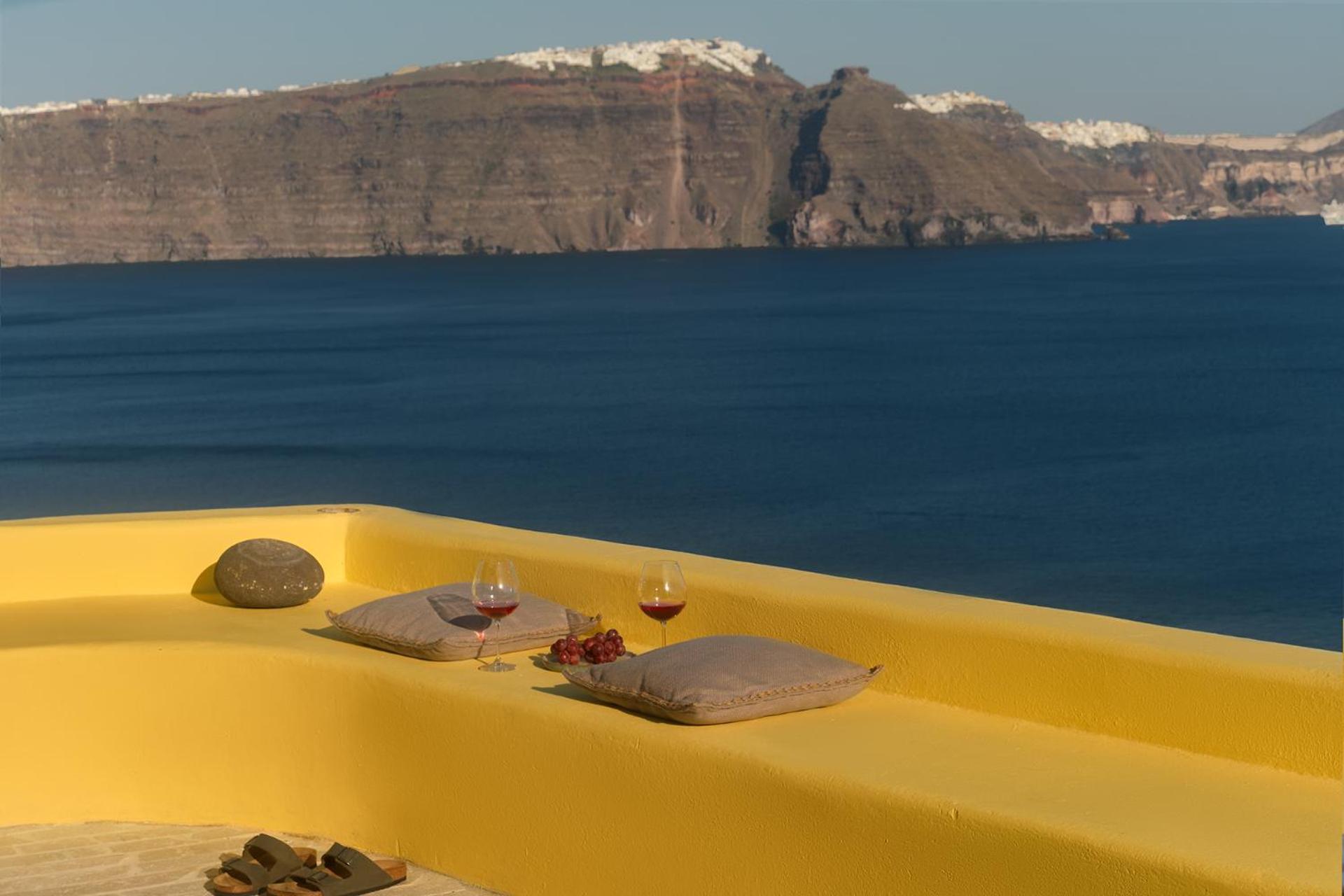 Ilivatos - Elegant Villa On The Caldera'S Edge Ía Kültér fotó